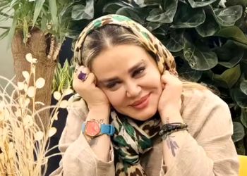 گشتی در خانه جدید بهاره رهنما و نگاهی به دکوراسیون منزلش؛ از مبلمانی با طرح فرانسوی و دکورهایِ سوغات کربلا تا نخل ماداسکار هم قد خانم بازیگر کنار میز ناهارخوری 6 نفره‌اش+عکس