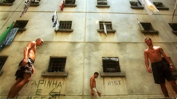 بزرگترین عملیات فرار از زندان در ۱۰ سال گذشته