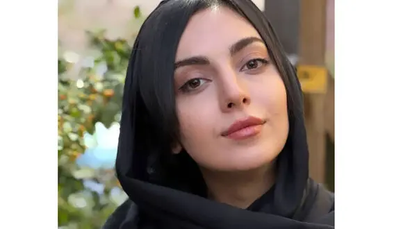 استوری مهشید جوادی سوژه داغ این روزها شد / استایل عجیب خانم بازیگر 