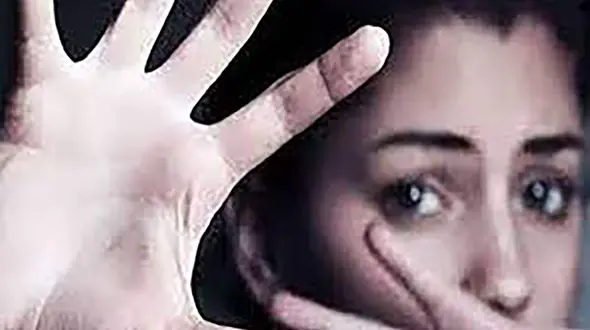 آزار شیطانی زنان در خیابان توسط مردی بی رحم + عکس