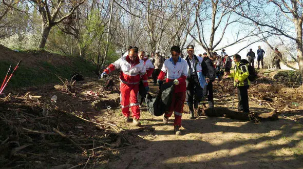 کشف جسد عضو نوجوان هلال احمر / او قربانی سیل عجب شیر شد + عکس 