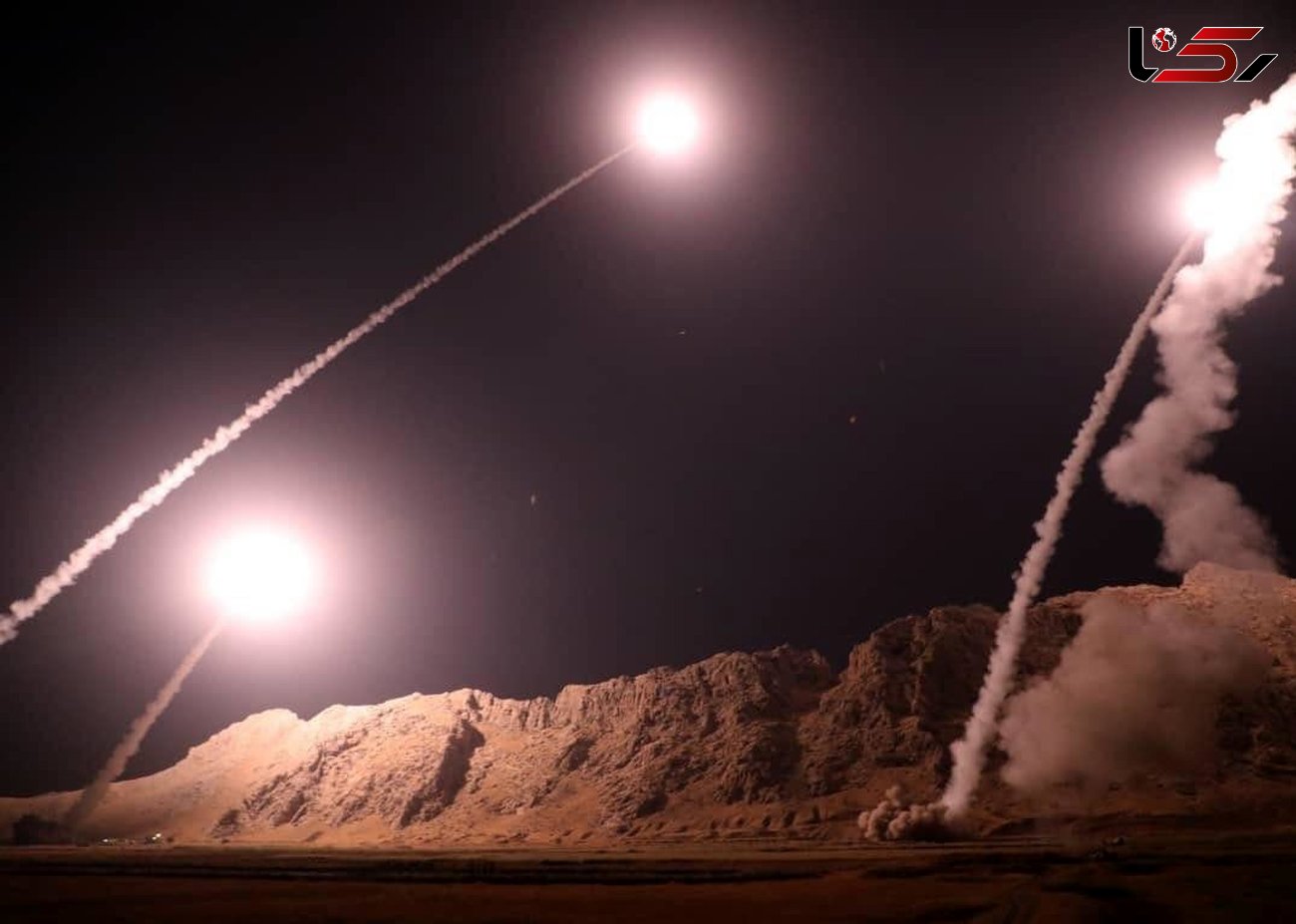 برای اولین بار / گوشمالی داعشی ها با موشک های بالستیک سپاه +فیلم و عکس