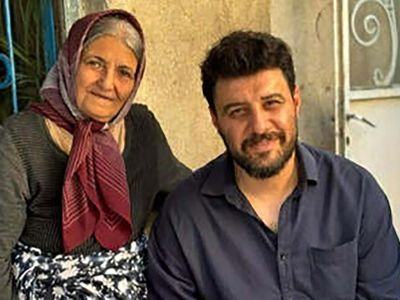 فیلم / مادر جواد عزتی در وحشی: به هومن سیدی گفتم فقط سیگار و چایی من رو برسون !
