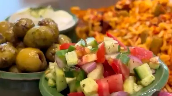 لوبیا پلو مجلسی تا سالاد پاییزی با ۲ مدل سس