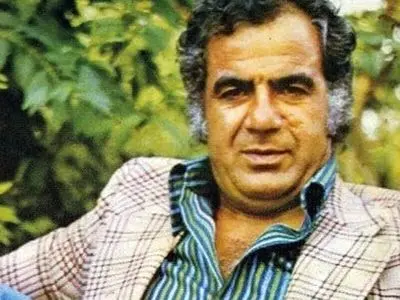 سفر در زمان؛ «ناصر ملک مطیعی» در حال دویدن در خیابان های تهران؛ سال 54