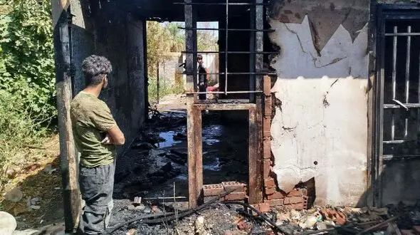 آتش‌سوزی مرگبار کانکس در بم / پسر ۷ ساله قربانی شد