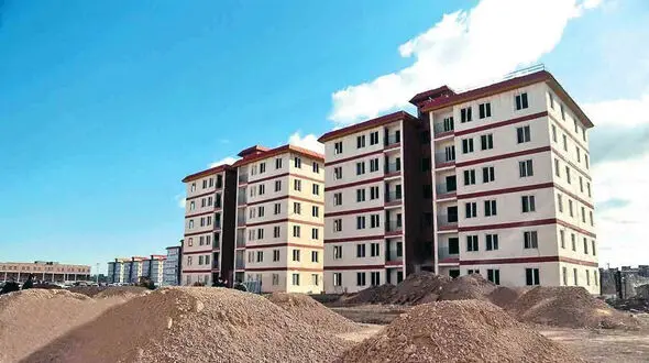 واگذاری ۷۲۵۶ واحد مسکن و زمین در قم با حضور رئیس جمهور‌