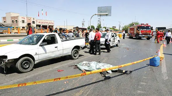 مرگ راننده آریسان زیر چرخ‌های بنز