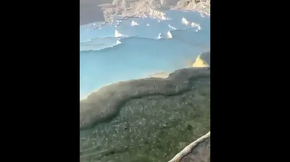 قلعه پنبه ای در ترکیه + فیلم / در دوران کرونا با این فیلم ها حس سفر بگیرید