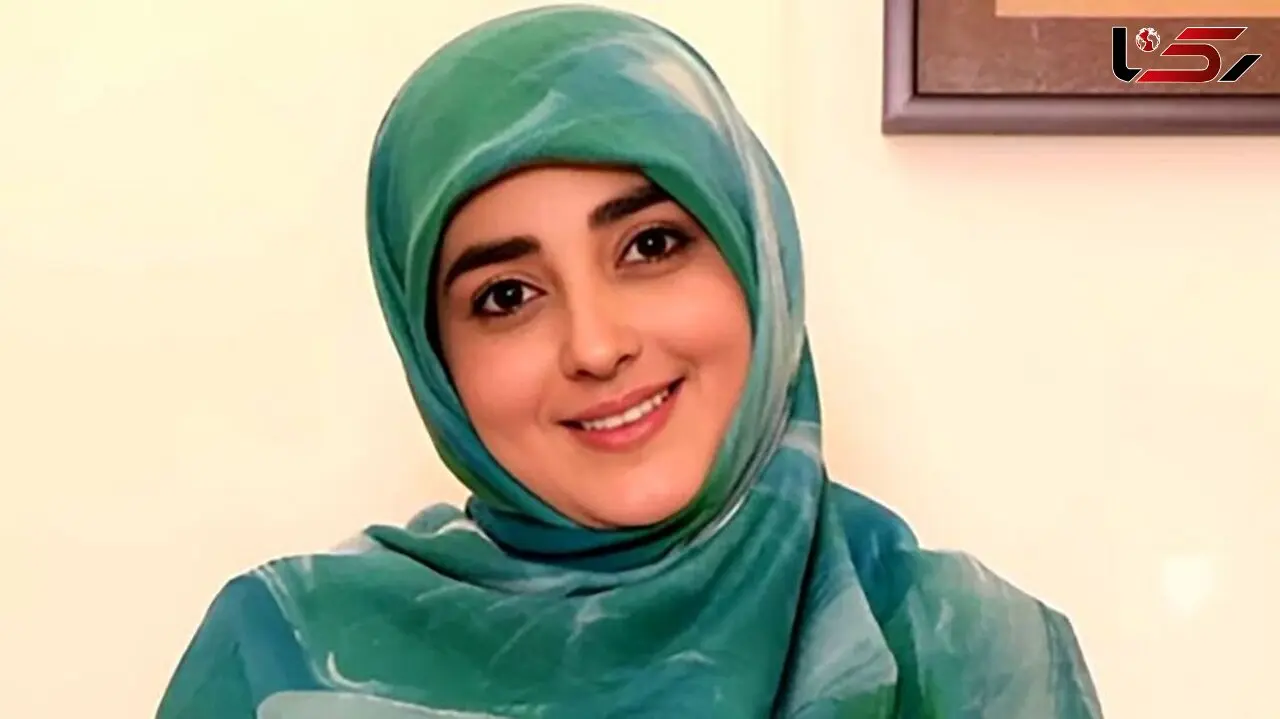 دلخوری ستاره سادات قطبی از مردم: من و علی (پسر شهرام شکیبا) به هم محرم هستیم برای همین همدیگر رو می بوسیم بغل می کنیم ! + عکس های حاشیه ساز خانم مجری و پسر ناتنی اش