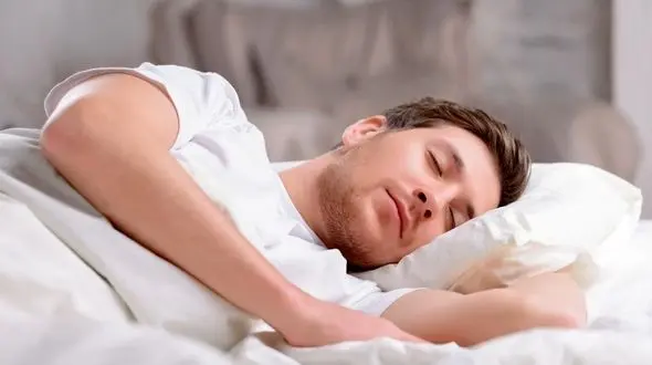 7 فایده مهمی که خواب کوتاه روز به بدن می رساند