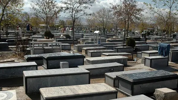 مالیات قبور پس از مرگ برای تهرانی ها ! / هزینه جدید شهرداری پایتخت