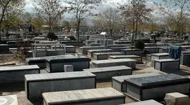 فیلم  / 9 دختر باوفا تابوت پدرشان را در ماکو روی دوش هایشان حمل کردند / جای نداشتن پسر در غیرت دختران آذری زبان پر شد / وصیت پدر ماکویی : دخترانم تابوت مرا حمل کنید 