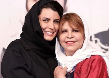 اشک های جانسوز لیلا حاتمی بر سر خانه ابدی مادرش زری خوشکام+عکس