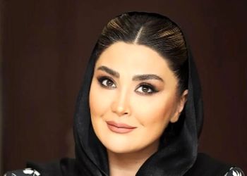 جذابیت انکارناپذیر مریم معصومی با کلاه کپ ، کت چرم مشکی و بلوز انگشتی مشکی