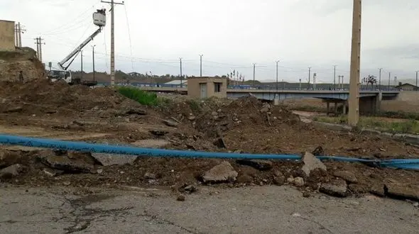 سیل دیواره رودخانه شهر پلدختر را تخریب کرد+ تصاویر 