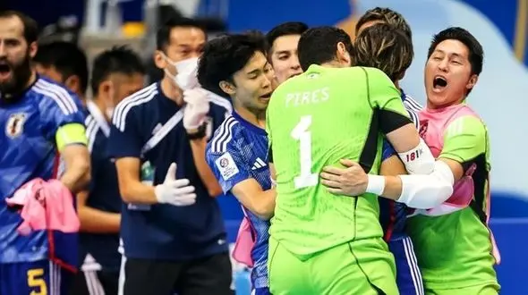 فوتسال جام ملت‌های آسیا| بدشانسی اندونزی مقابل ژاپن/ شاگردان هاشم‌زاده یک ثانیه کم آوردند