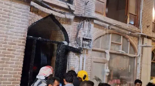 مهار سریع آتش‌سوزی در بازار تبریز با اقدام به‌موقع آتش‌نشانی