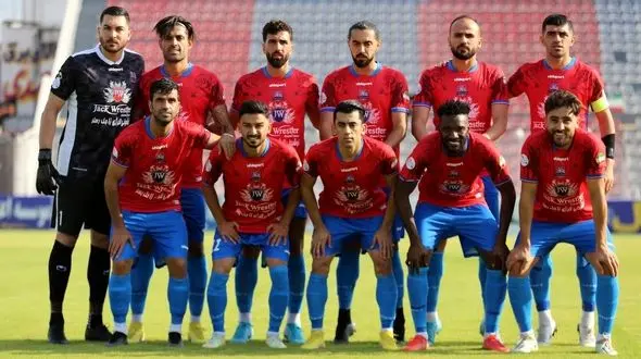 نساجی، نفت مسجد سلیمان را در هم کوبید