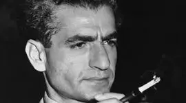 عکس سفر در زمان / «اشرف، شمس، تاج الملوک, محمدرضا پهلوی، ملکه نازلی و فوزیه در بندر شاهپور»؛ سال 1318