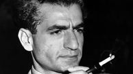 عکس سفر در زمان /  «محمدرضا پهلوی» با سبیل در کنار مادرش و اشرف و شهناز پهلوی  و ... /  دهه 20