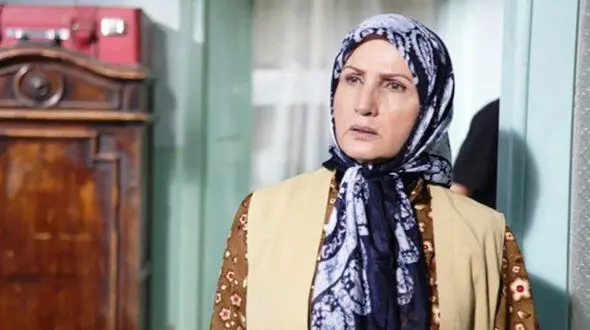 انتقاد بازیگر زن از مشکلات رسانه ملی / کاش کار را به دست کاردان بسپارند!
