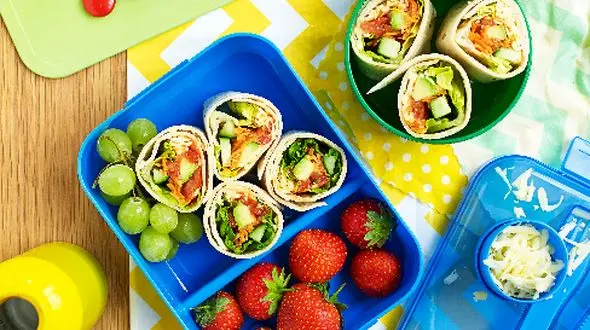 چه مواد غذایی برای کودکان 2 تا 5 سال توصیه می‌شود؟