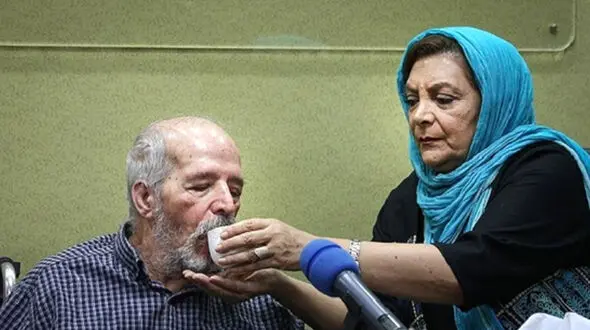 دیدار غم انگیز مهوش وقاری و همسرش