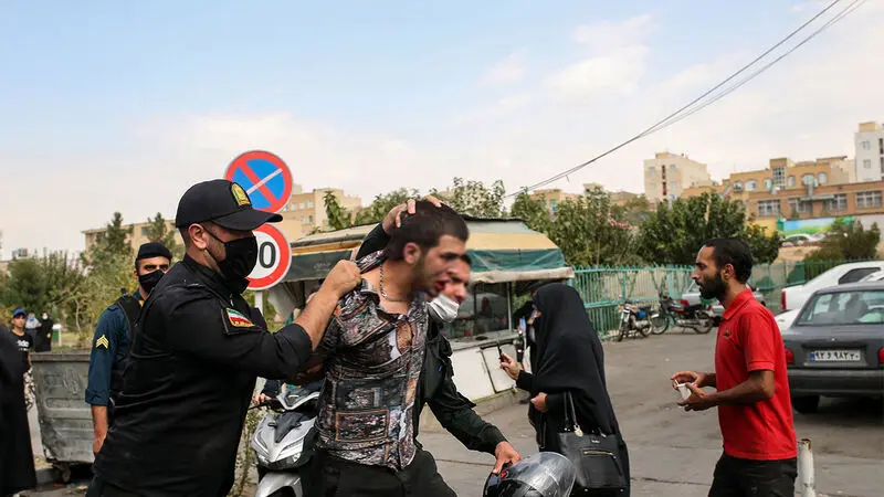 گرداندن میثم اوباش محله مشریه تهران