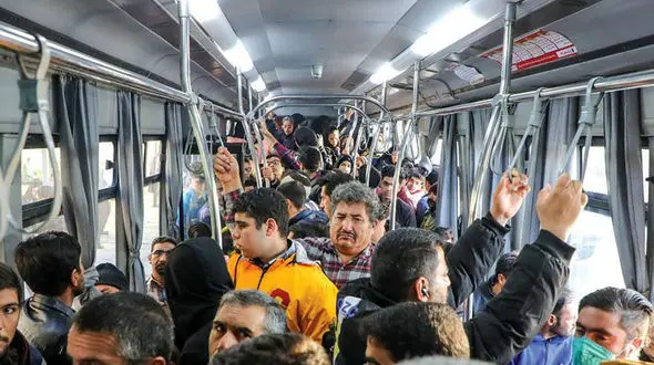 وقتی مترو و اتوبوس باعث تحقیر روانی مردم می شوند / فشارهای ذهنی، کنترل رفتار را از ما می گیرند / برنده ای در دعواهای شهری وجود ندارد