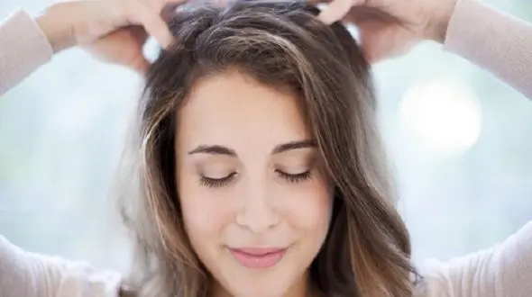 مزایای ماساژ پوست سر