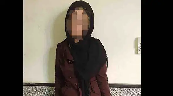 زن جوان از خودرو شاسی بلند در حال حرکت بیرون پرید تا اسیر شیطان نشود/ در مشهد رخ داد