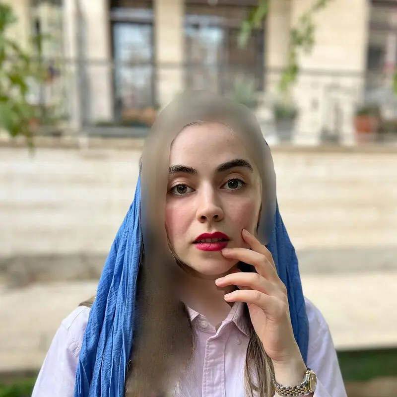 نیلوفر رجایی‌فر