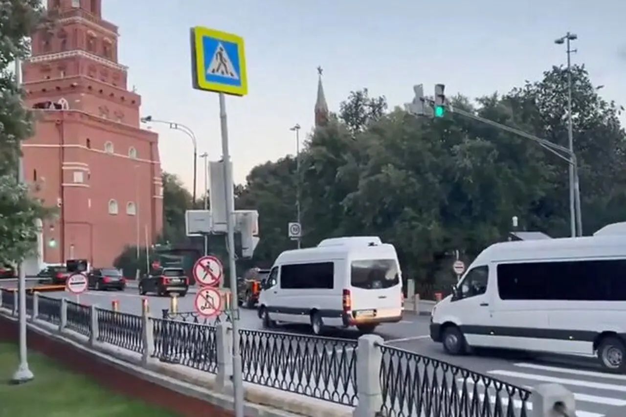 فیلم: ورود کاروان فرستادگان ترامپ به کرملین