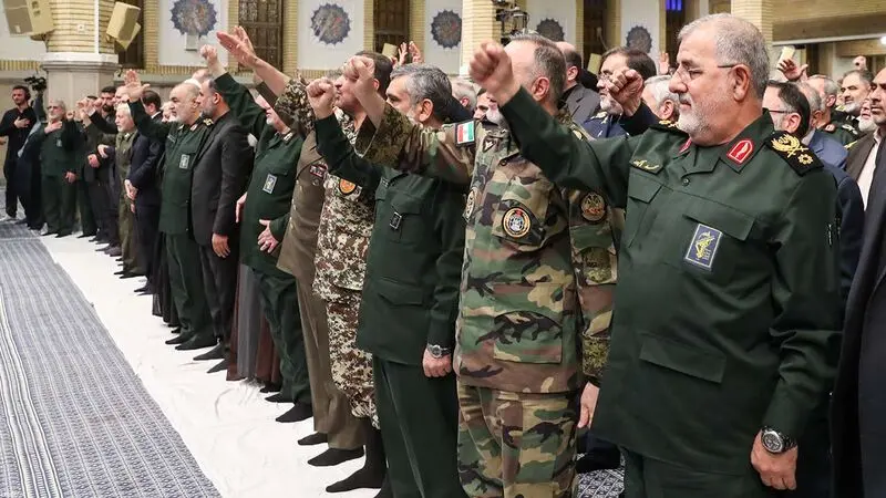 سران قوا، مسئولان و کارگزاران نظام عصر امروز چهارشنبه با رهبر انقلاب اسلامی دیدار کردند. 