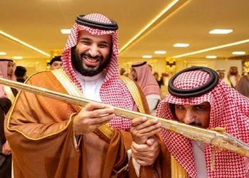 فیلم معماری خلاقانه /  قصر شاهانه بن سلمان  / آنقدر طلاکاری شده باید عینک آفتابی زد نگاهش کرد
