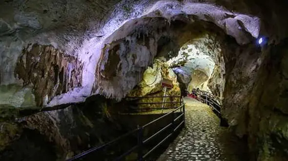 غاری شگفت انگیز در کرمانشاه +عکس 