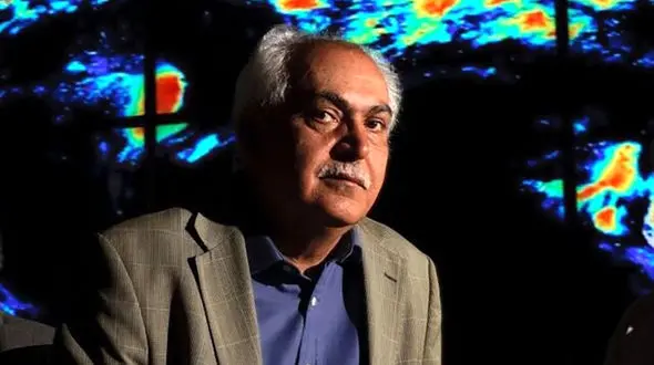 پروفسور سروش سروشیان، نخستین ایرانی برنده مدال ویلیام بوئی اتحادیه ژئوفیزیک آمریکا شد