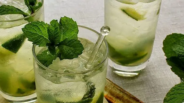 از شیرینی با دو لیوان آرد تا شربت نعنا سبز