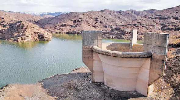 سال آبی گذشته به‌عنوان سومین سال خشک متوالی پایان یافت