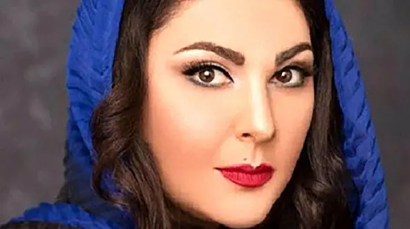 عکس خانم بازیگر معروف به مناسبت سال نو میلادی در ایتالیا !