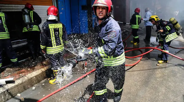 اقدام به خودکشی دراهواز ۱۰ مصدوم برجای گذاشت/تماشاگران مصدوم شدند