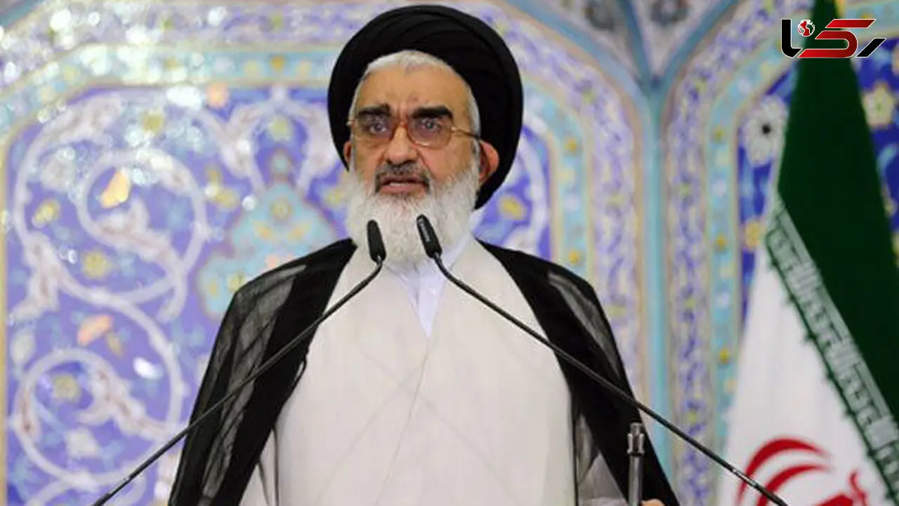 قائل به حجاب اجباری در حوزه شخصی و خصوصی نیستیم / امام جمعه قم مطرح کرد