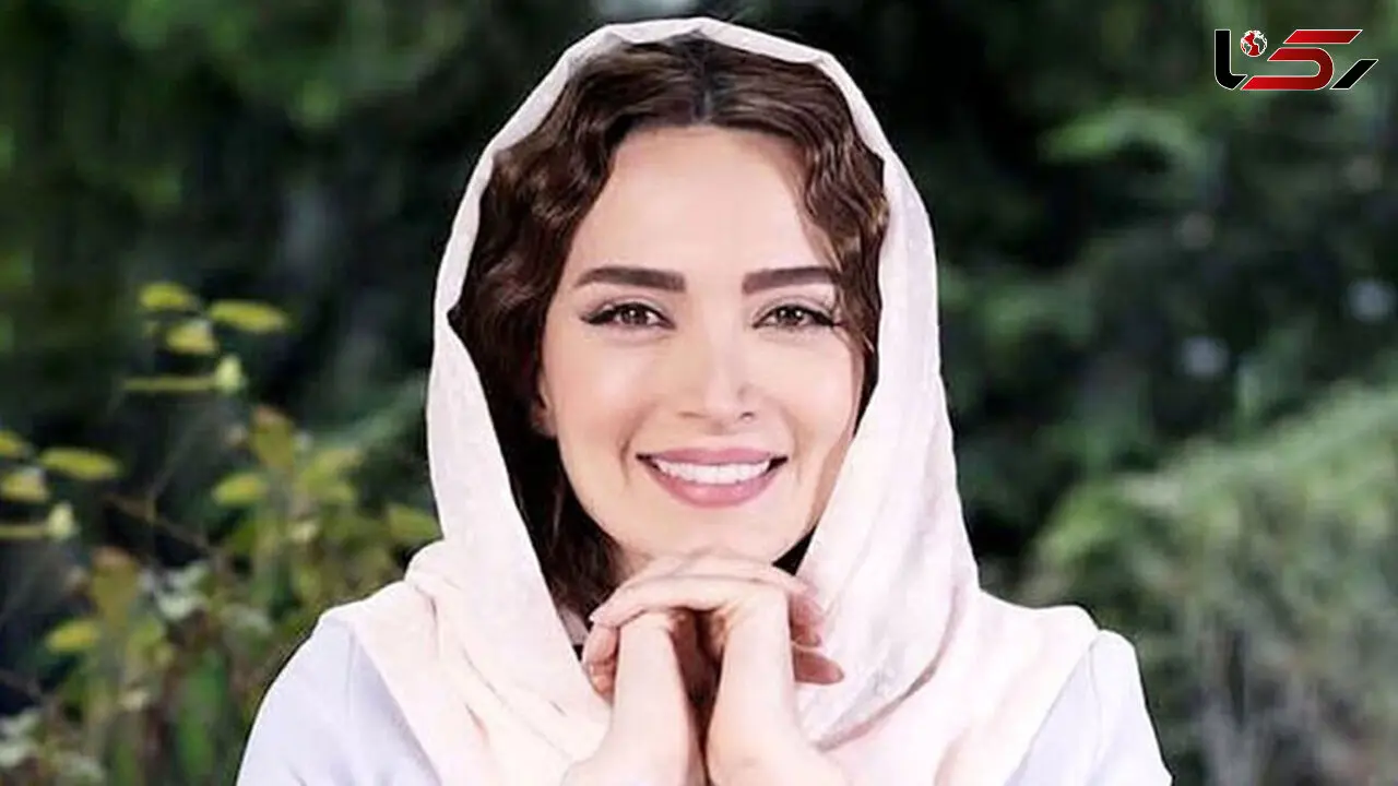 عکس جدید بهنوش طباطبایی با چادر گل گلی!