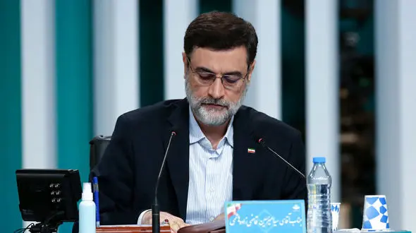 صحبت های قاضی زاده هاشمی پس از پایان مناظره انتخابات 1400 + فیلم