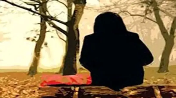 بازداشت همسایه بی اخلاق / دختر ۱۷ ساله در اتاق مددکار اجتماعی کلانتری چه گفت؟