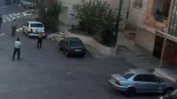 تیراندازی در کوی رضوی اراک / ضارب یک پلیس را با قمه مجروح کرد + عکس