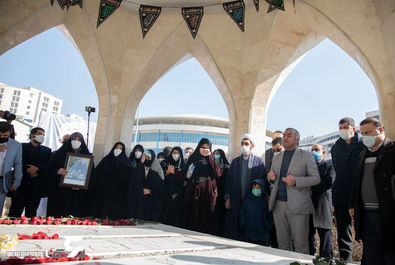 مراسم بزرگداشت شهید سلیمانی در دانشگاه آزاد تهران مرکز