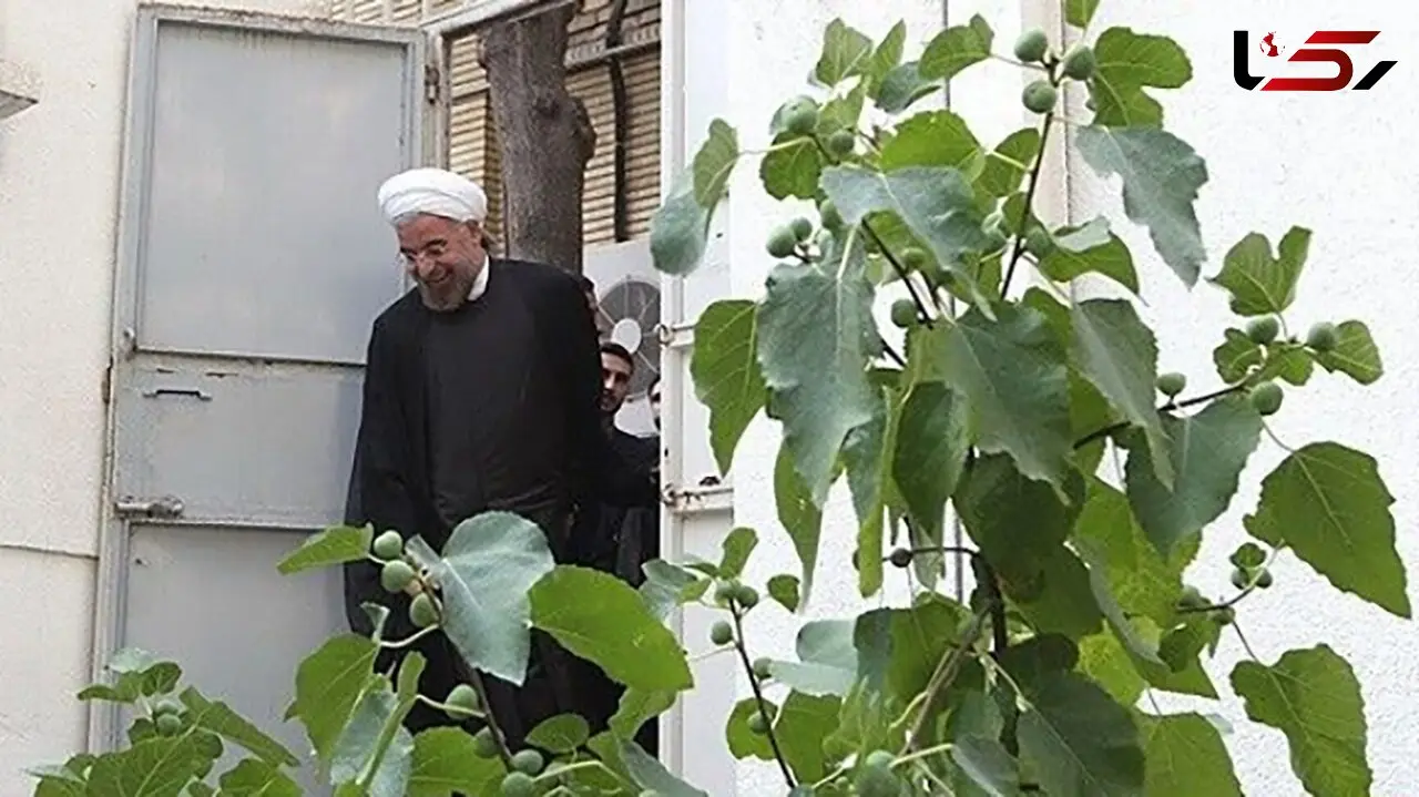 اقدام به ترور حسن روحانی توسط 2 جوان جلوی در خانه  زمان رفتن به مهمانی دایی‌اش + فیلم  /از کجا فهمید نباید در را باز کند ؟