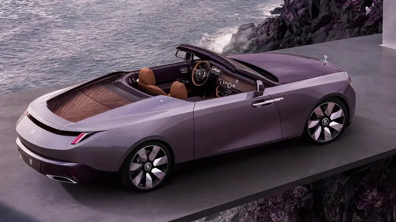 rolls_royce_la_rose_noire_droptail.jpg